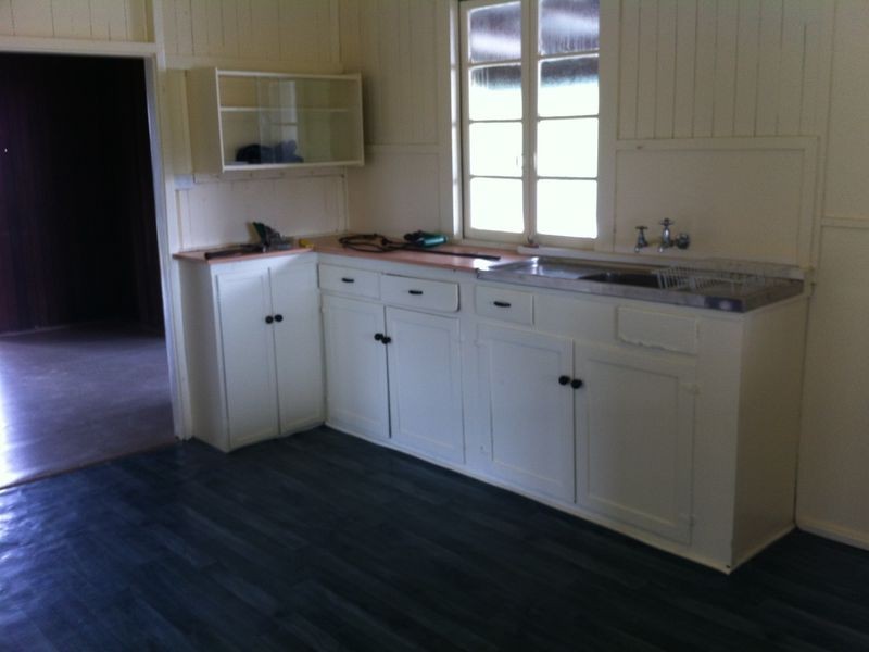 813 Noosa Rd, Mothar Mountain QLD 4570