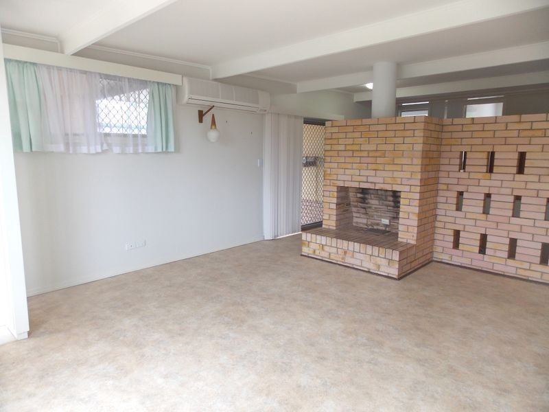 8 Beresford Crescent, Gympie QLD 4570