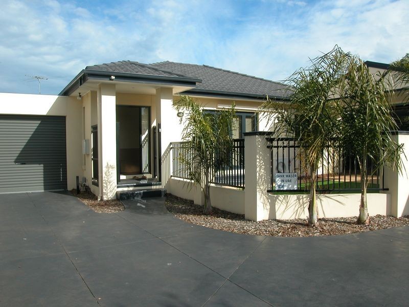 2/1172 Centre Road, Clayton VIC 3168