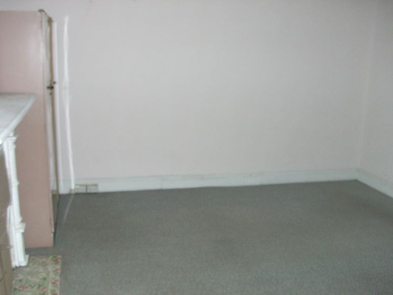 11 Main Road, Clayton South VIC 3169