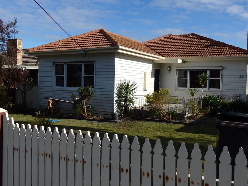 30 Browns Road, Clayton VIC 3168