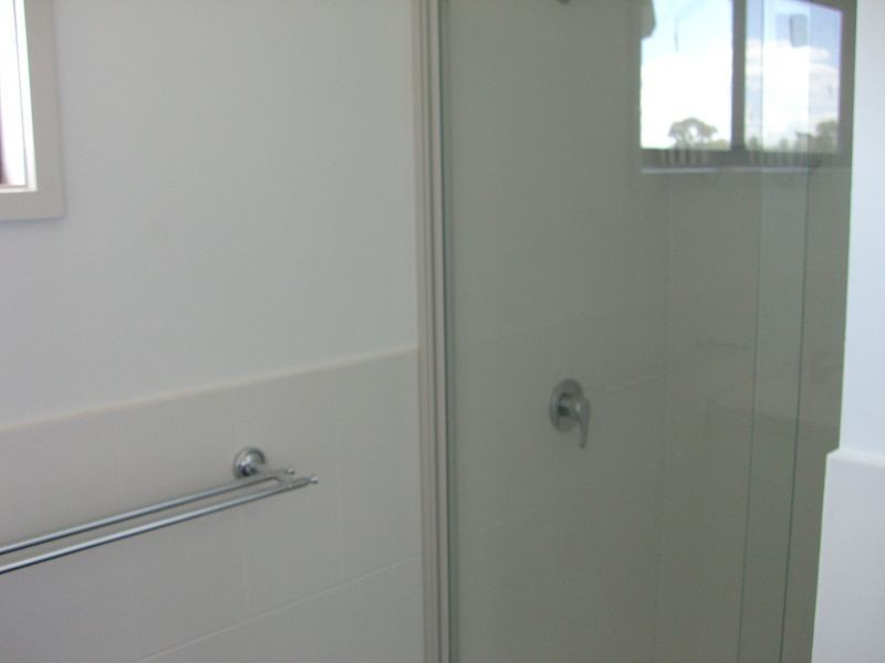 4/15 Oakes Avenue, Clayton South VIC 3169