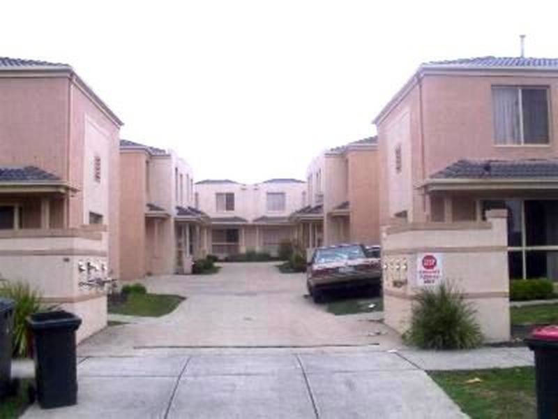 4/58 Kanooka Grove, Clayton VIC 3168