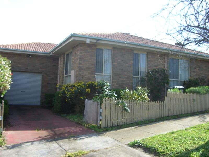 11 Harcourt Avenue, Mulgrave VIC 3170