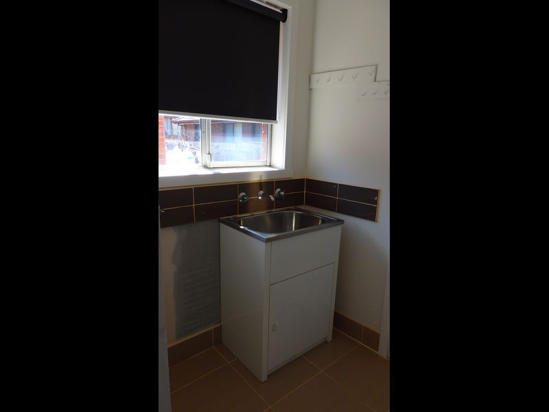 2/3 Moore Avenue, Clayton South VIC 3169