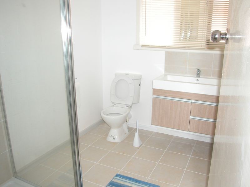 1/21 Rayhur Street, Clayton South VIC 3169