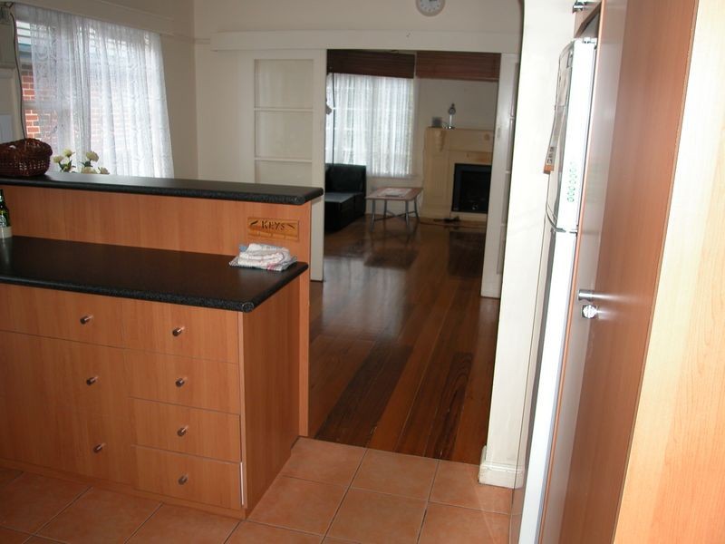 1/72 (Front) Kanooka Grove, Clayton VIC 3168