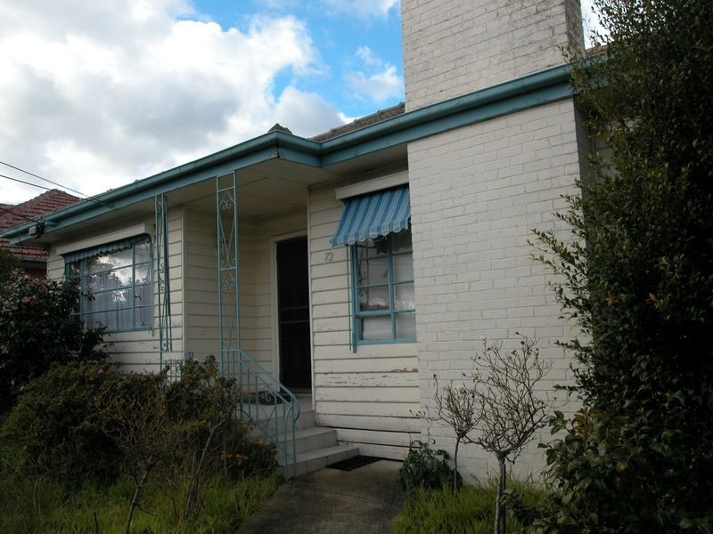 1/72 (Front) Kanooka Grove, Clayton VIC 3168