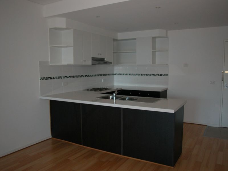 8/213 Normanby Road, Notting Hill VIC 3168