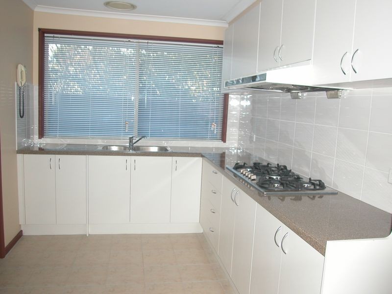 3/27 Panorama Street, Clayton VIC 3168