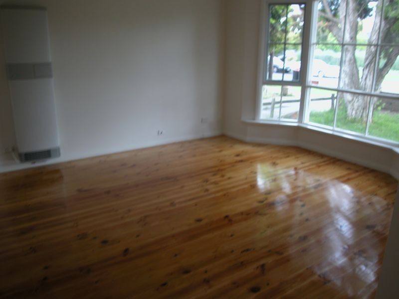 1/13 Burns Avenue, Clayton South VIC 3169