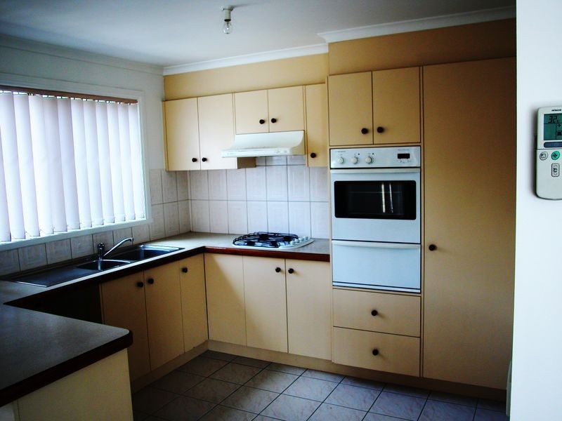 1/62 Madeleine Road, Clayton VIC 3168