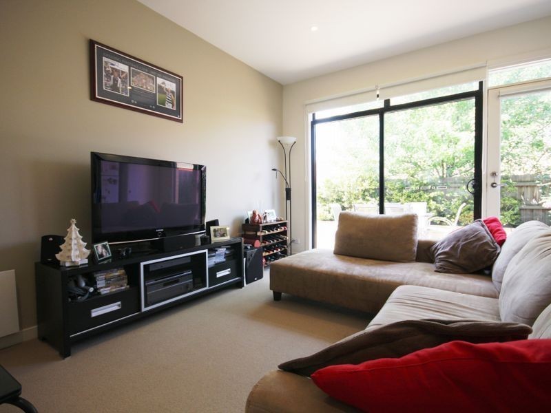 23D Browns Road, Clayton VIC 3168