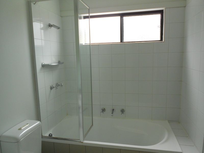 23D Browns Road, Clayton VIC 3168