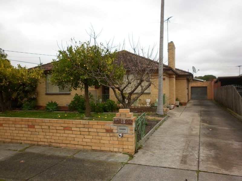 18 Helena Street, Clayton South VIC 3169