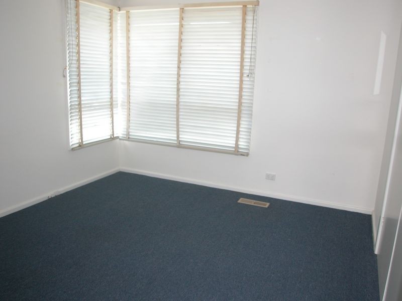 33 Morton Street, Clayton VIC 3168