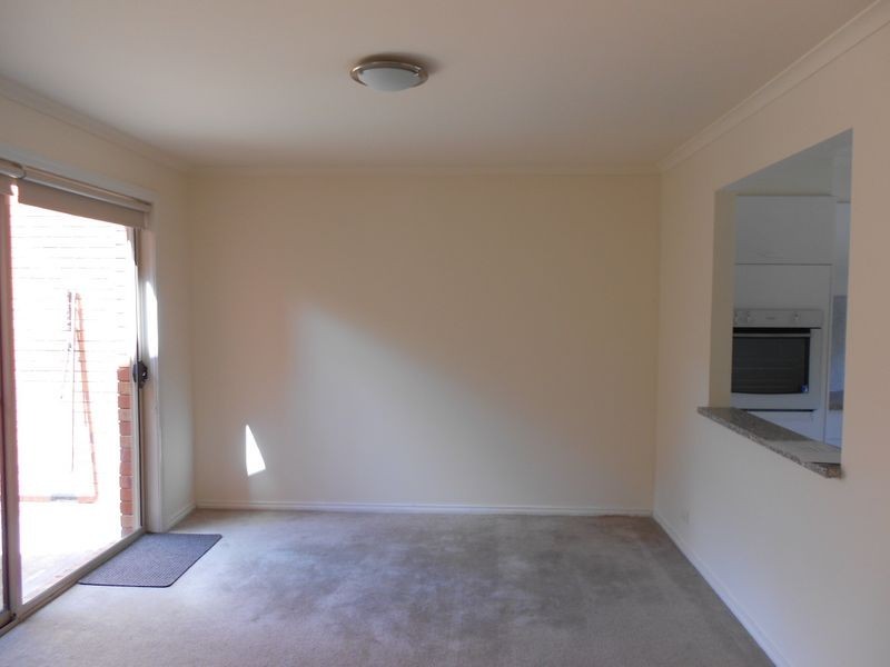 2/25 Rose Street, Clayton VIC 3168