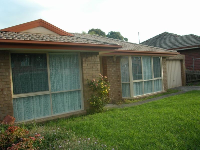 1/8 Hilltop Avenue, Clayton VIC 3168