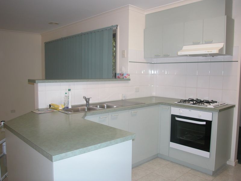 1/8 Hilltop Avenue, Clayton VIC 3168