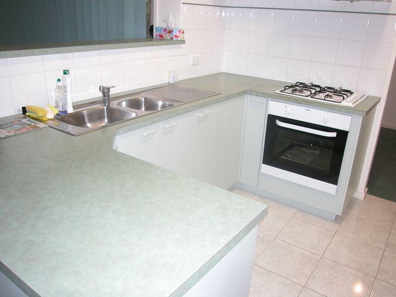 1/8 Hilltop Avenue, Clayton VIC 3168