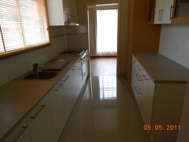 3 Iona Street, Clayton VIC 3168