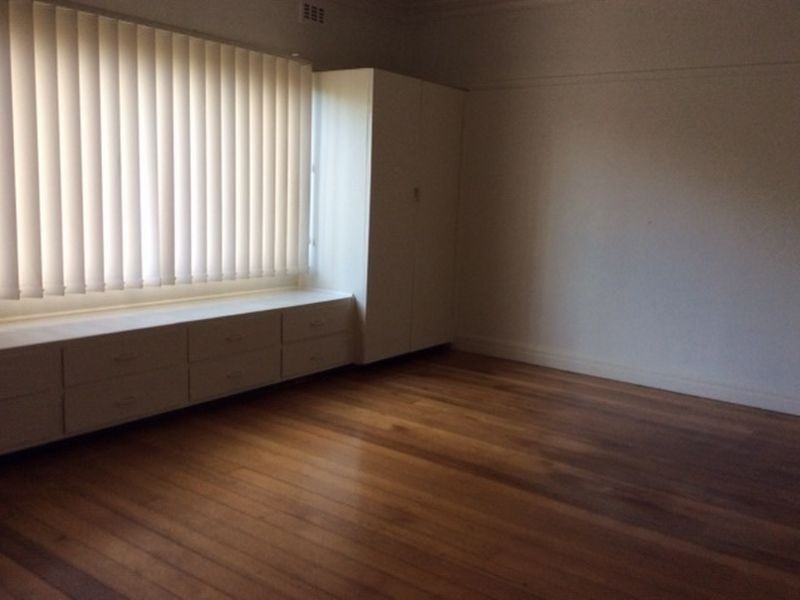 1/1925 Dandenong Road, Clayton VIC 3168