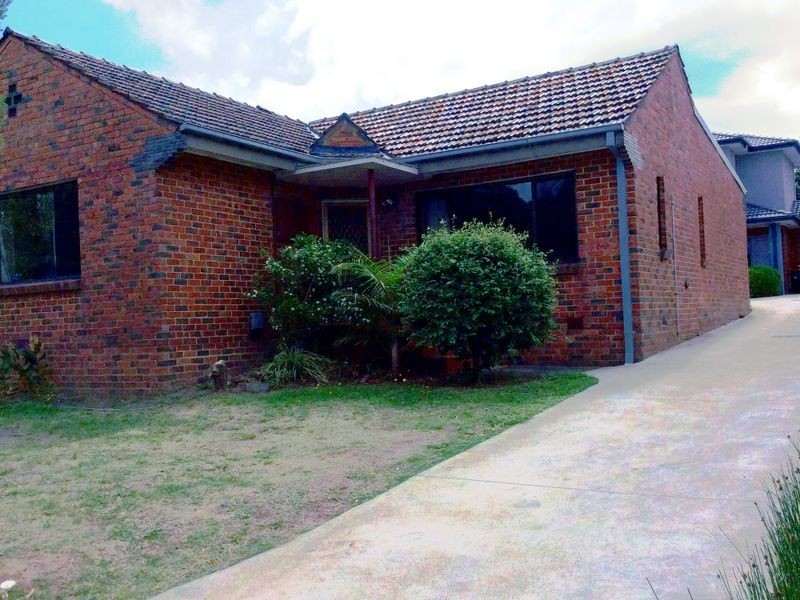 1/1925 Dandenong Road, Clayton VIC 3168