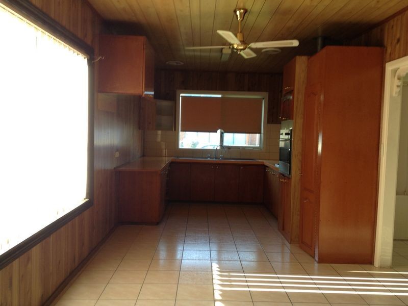 1/4 Olive Street, Clayton South VIC 3169