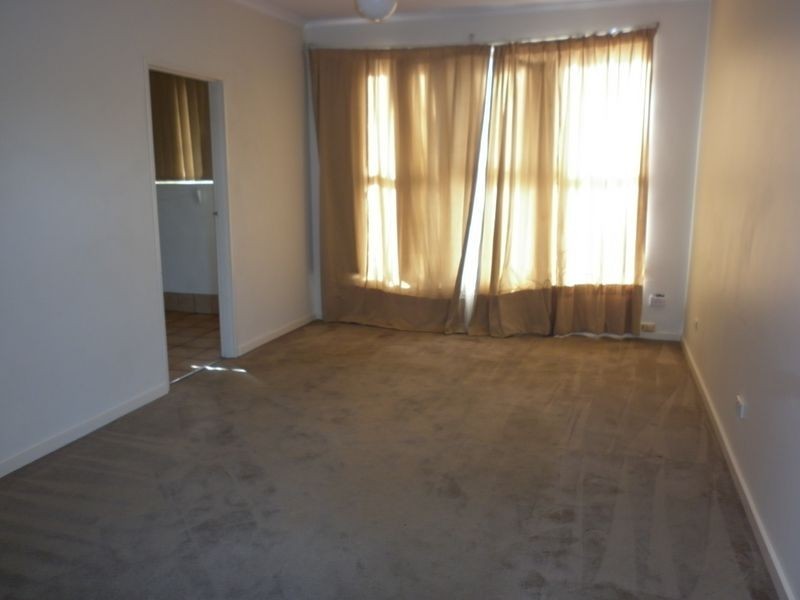 1/8 Browning Avenue, Clayton South VIC 3169