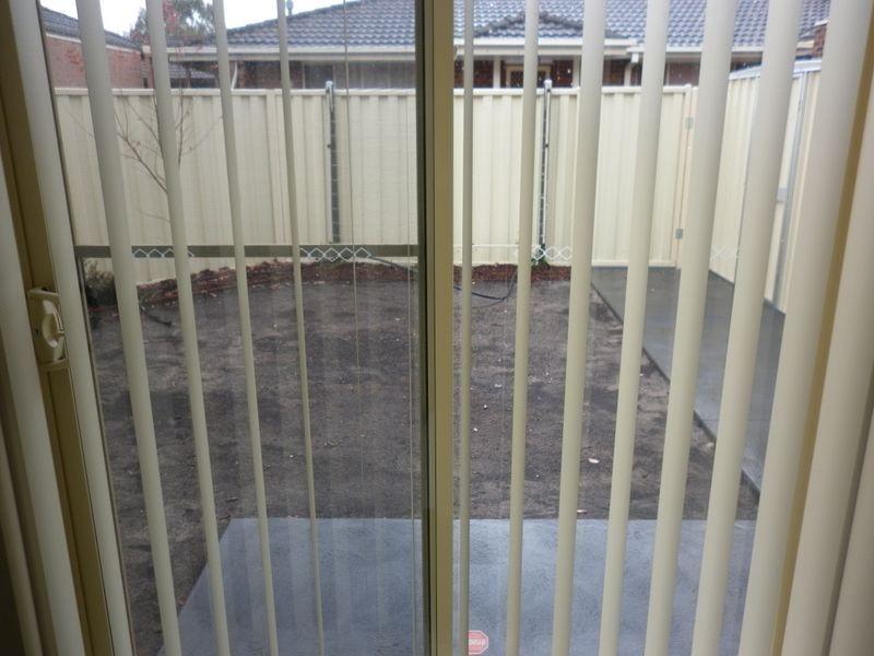 2/21 Newport Road, Clayton VIC 3168