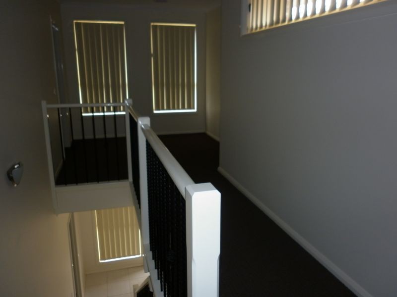 2/21 Newport Road, Clayton VIC 3168