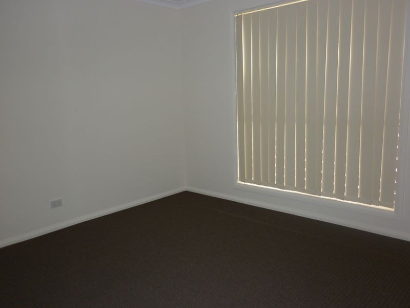 2/21 Newport Road, Clayton VIC 3168