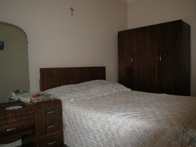 15 Merlyn Avenue, Clayton South VIC 3169