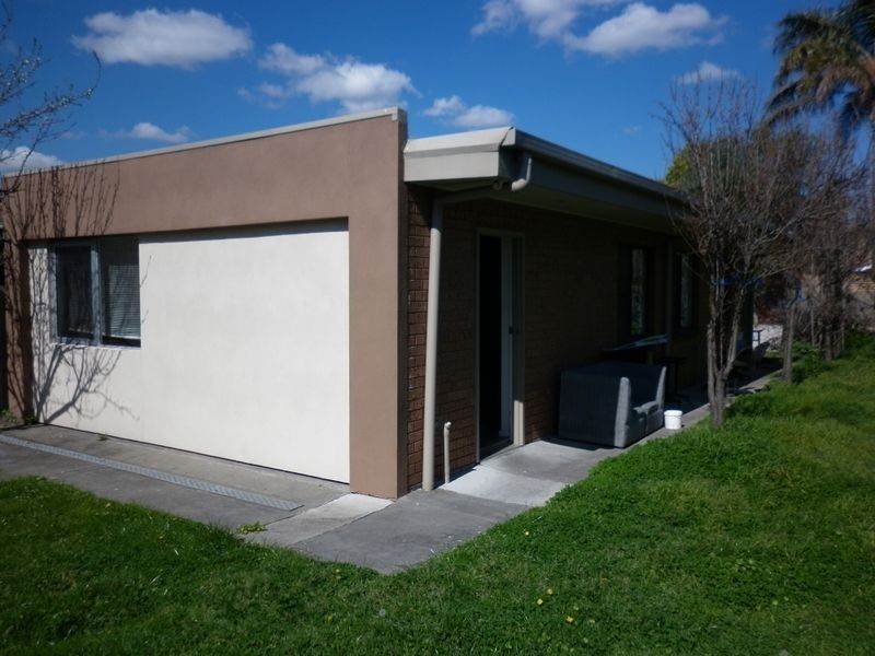 2/18 Colonel Street, Clayton VIC 3168