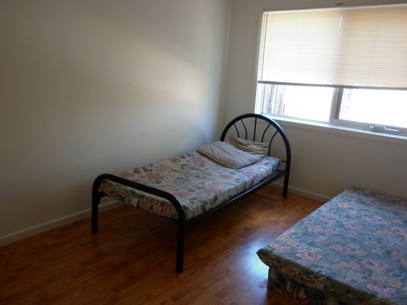 2/18 Colonel Street, Clayton VIC 3168