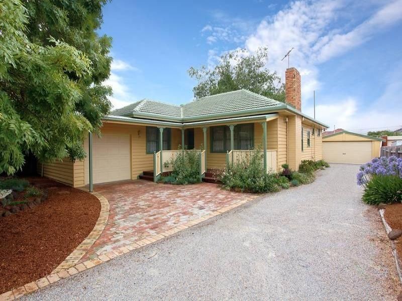 842 Blackburn Road, Clayton VIC 3168