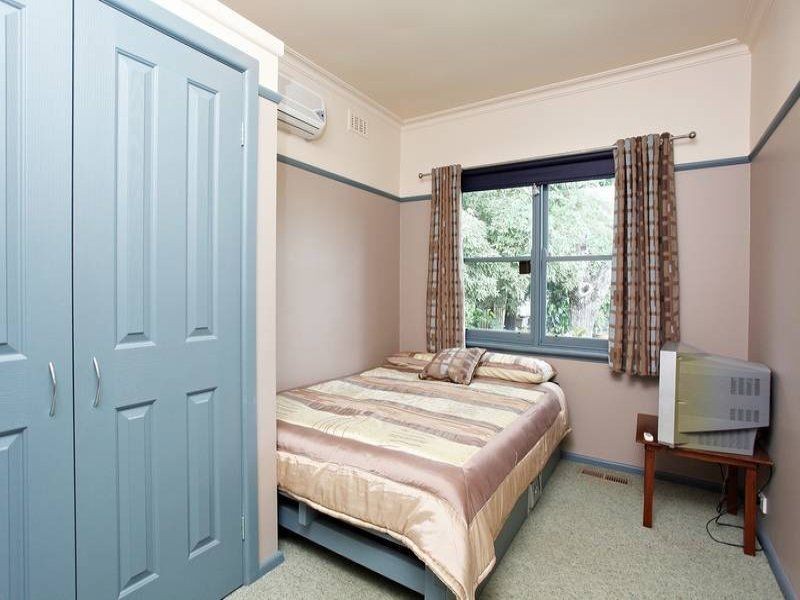 842 Blackburn Road, Clayton VIC 3168