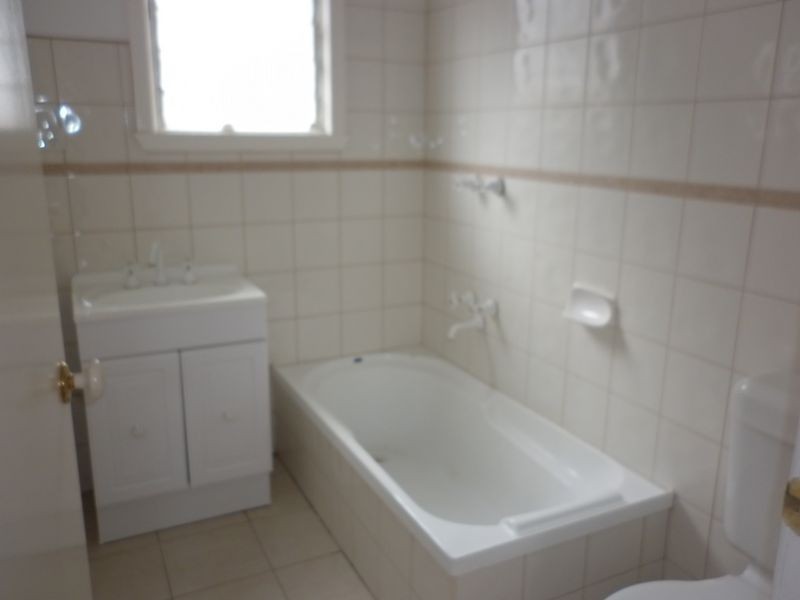 26 Ormond Road, Clayton VIC 3168