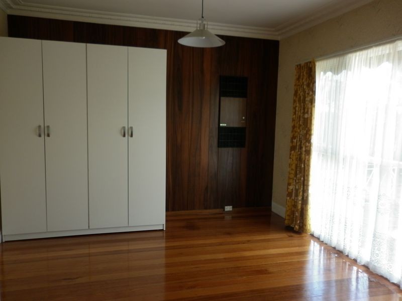 32 Springs Road, Clarinda VIC 3169