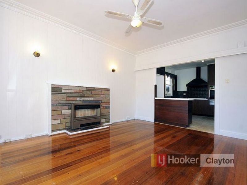 32 Springs Road, Clarinda VIC 3169