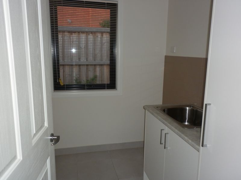 1/5 Alexander Avenue, Oakleigh East VIC 3166