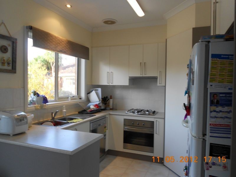 2/4 Carlson Avenue, Clayton VIC 3168