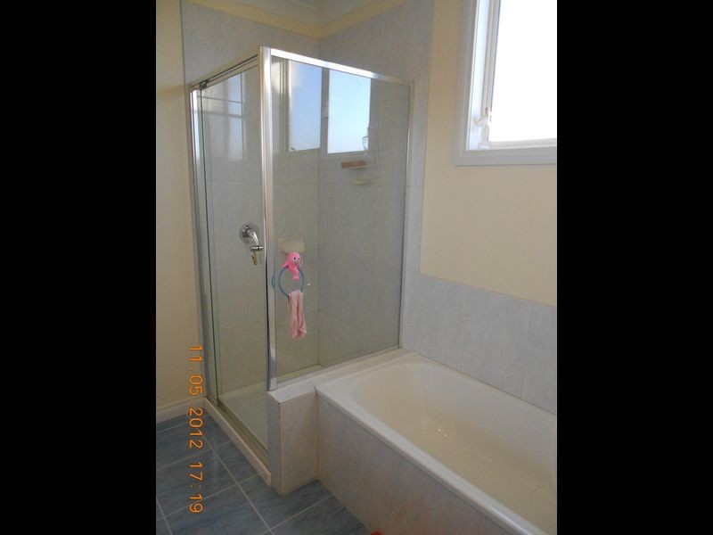 2/4 Carlson Avenue, Clayton VIC 3168