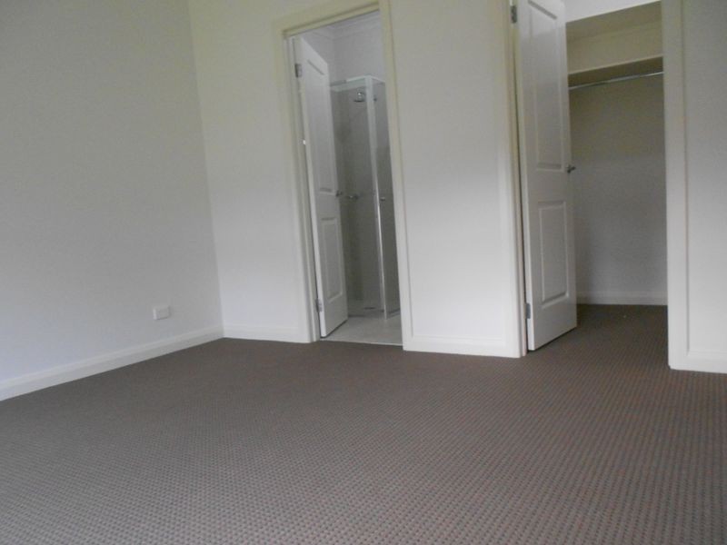 1/6 Jean Avenue, Clayton VIC 3168