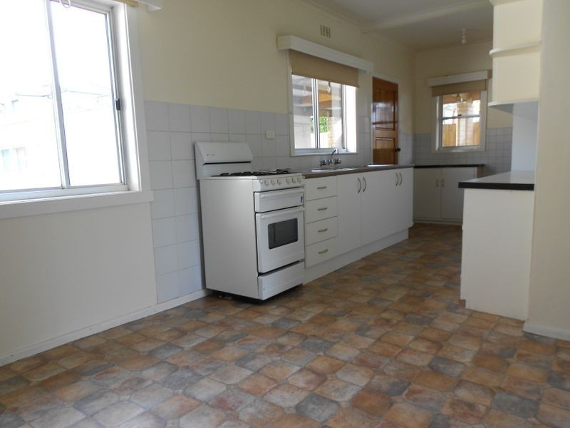 35 Ormond Road, Clayton VIC 3168