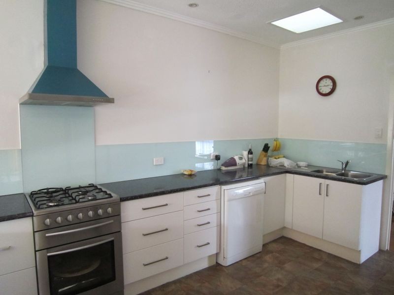 15 Castlewood Street, Bentleigh East VIC 3165