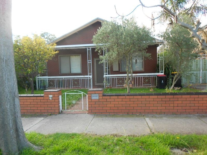 11 Jordan Street, Clayton South VIC 3169