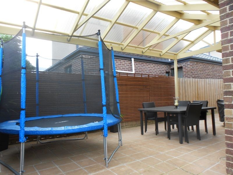 2/29 Glenbrook Avenue, Clayton VIC 3168