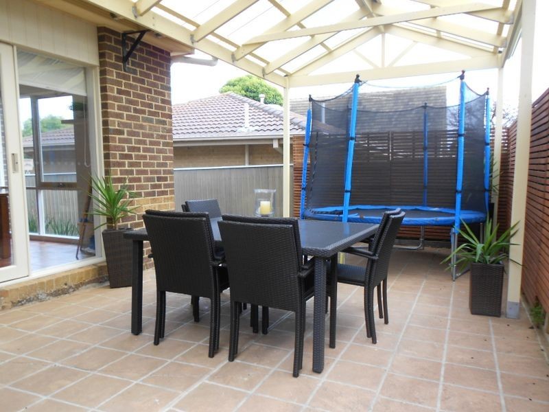 2/29 Glenbrook Avenue, Clayton VIC 3168