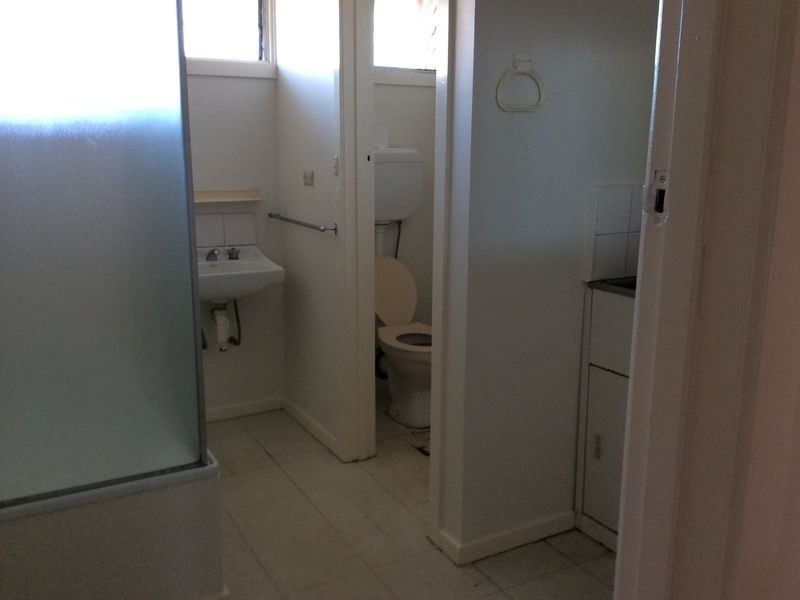 2/18 Banksia Street, Clayton VIC 3168